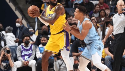  莫兰特禁赛复出灰熊不敌老鹰  