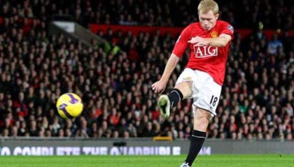  道格拉斯路易斯远射，维拉中场核心助队擒曼联