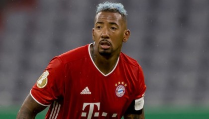  罗马德比战互交白卷，穆里尼奥变阵收效甚微遭质疑  