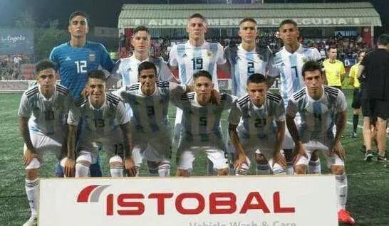  巴黎U19梯队包揽多项青年赛事冠军  